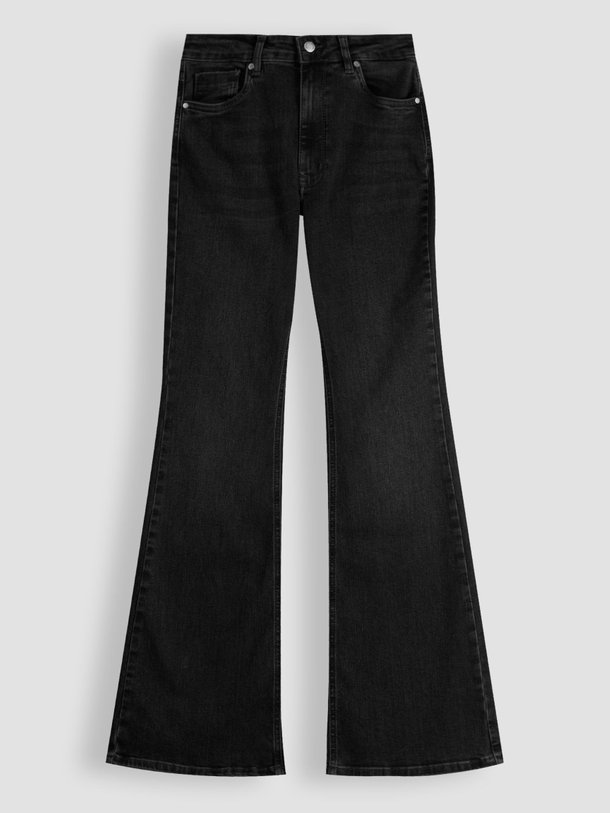 The Dekota, high waist flared fit jeans