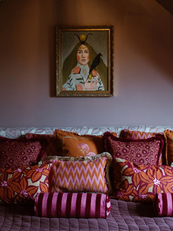 Ontdek de Jackie, geweven kussen met strepen van Palais bij Orangebag. Op werkdagen voor 21:45 besteld, morgen in huis.