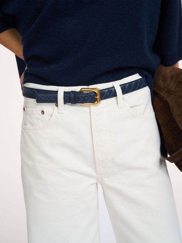 Ontdek de Cora, lederen gevlochten riem van MÃ©a MÃ©a bij Orangebag. Op werkdagen voor 21:45 besteld, morgen in huis.