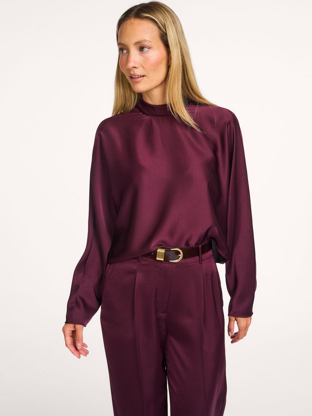 Dante 6 Sally, geweven satijnen top - Bordeauxrood Ontdek de Sally, geweven satijnen top van Dante 6 bij Orangebag. Op werkdagen voor 21:45 besteld, morgen in huis.