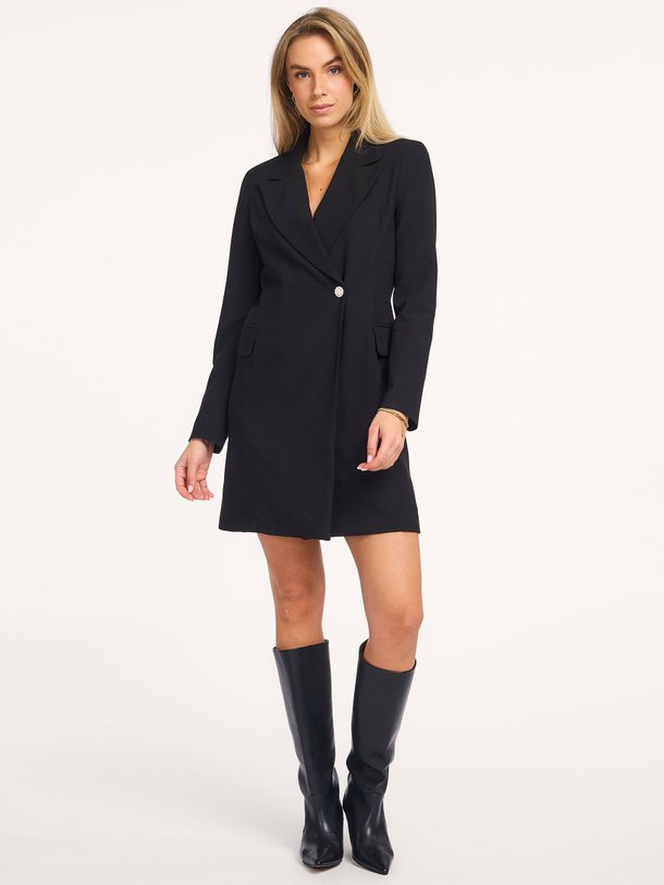 Ontdek de Dide, viscosemix blazer jurk van Freebird bij Orangebag. Op werkdagen voor 21:45 besteld, morgen in huis.