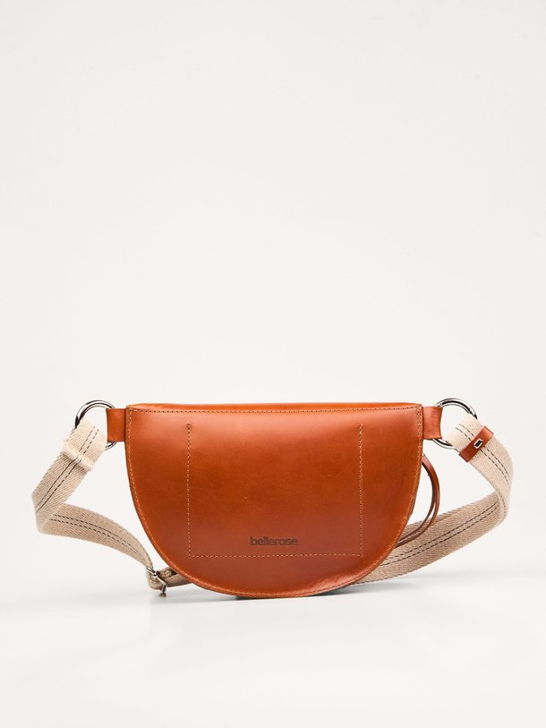 Ontdek de Rosie, lederen crossbody tas van Bellerose bij Orangebag. Op werkdagen voor 21:45 besteld, morgen in huis.