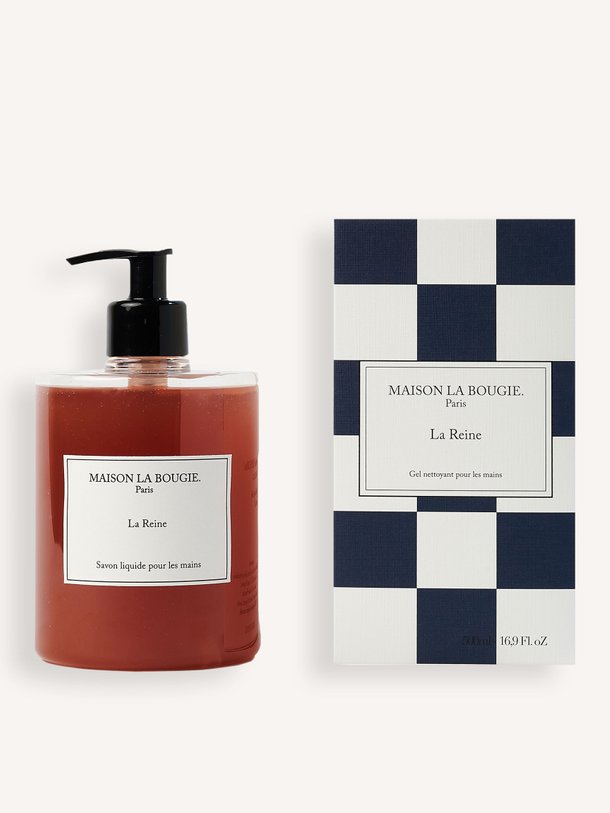 Ontdek de La Reine, handzeep van Maison La Bougie bij Orangebag. Op werkdagen voor 21:45 besteld, morgen in huis.