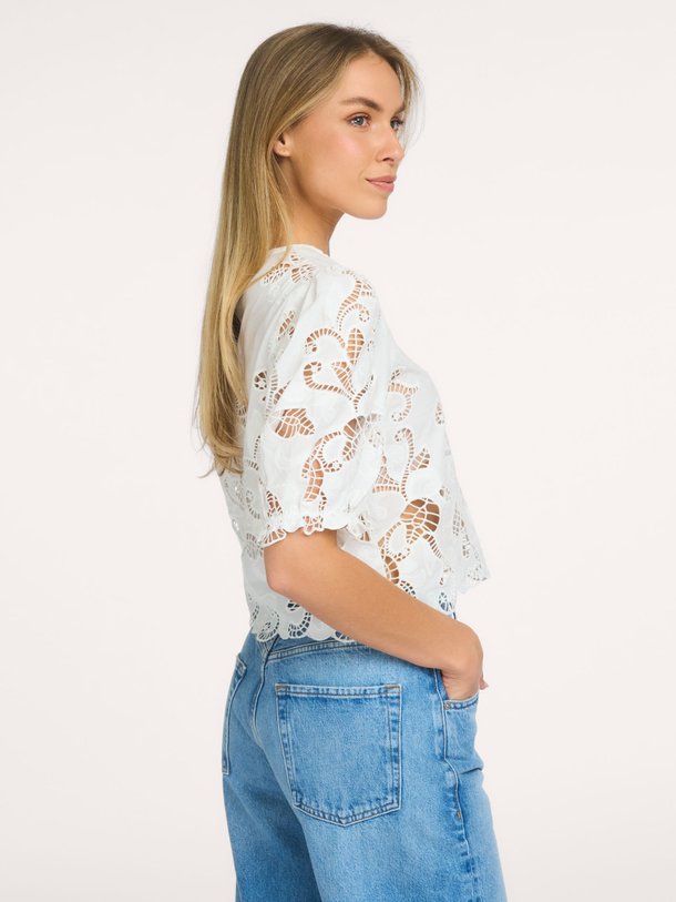 Fia Embroidery Blouse Fia, katoenen broderie top