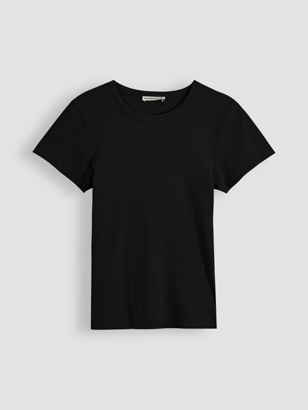 Ontdek de Koale katoenen rib top van Drykorn in de kleur zwart bij Orangebag. Op werkdagen voor 21:45 besteld, morgen in huis.