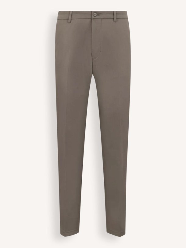 Drykorn Ajend - Viscosemix Pantalon - Donkergroen Ontdek de Ajend viscosemix pantalon van Drykorn in de kleur donkergroen bij Orangebag. Op werkdagen voor 21:45 besteld, morgen in huis.