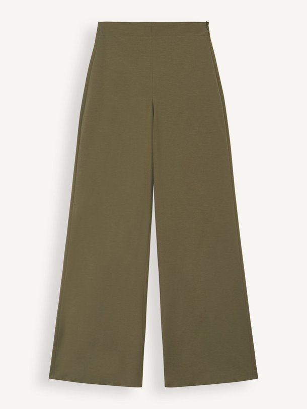 Ontdek de Before katoenmix broek van Drykorn in de kleur groen bij Orangebag. Op werkdagen voor 21:45 besteld, morgen in huis.