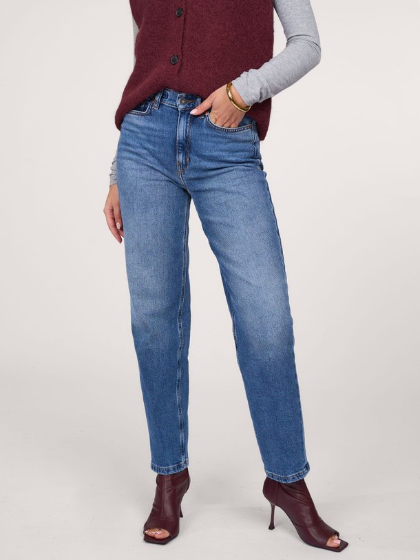 Ontdek de Dowl high waist cropped jeans van Drykorn in de kleur blauw bij Orangebag. Op werkdagen voor 21:45 besteld, morgen in huis.