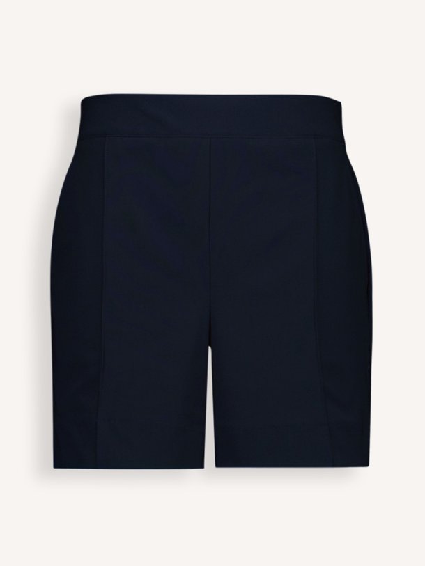 Ontdek de Lisanne, heavy travel jersey short van Studio Anneloes bij Orangebag. Op werkdagen voor 21:45 besteld, morgen in huis.