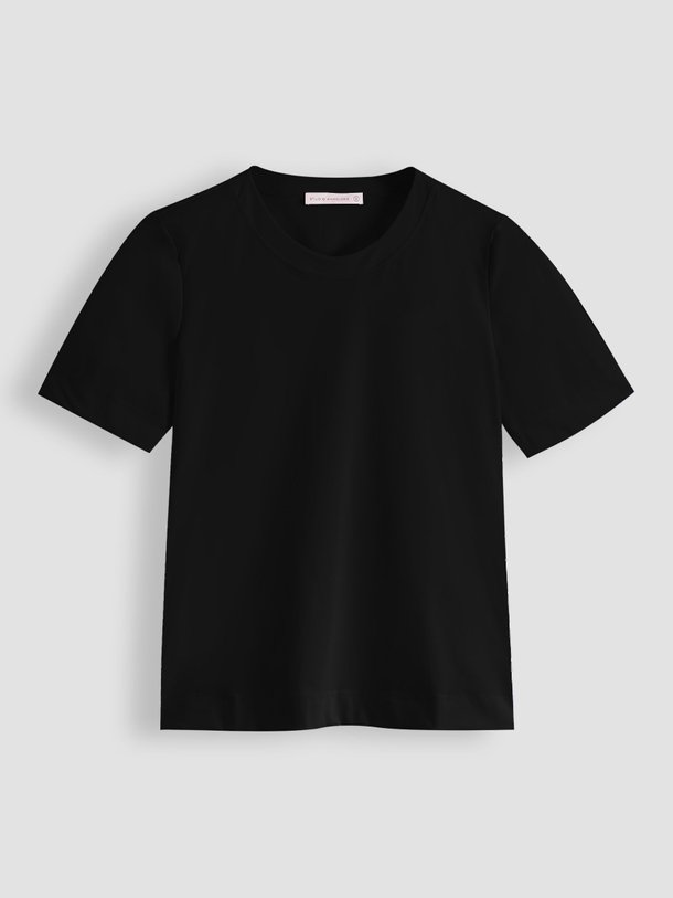 Ontdek de Heavy travel jersey T-shirt van Studio Anneloes in de kleur zwart bij Orangebag. Op werkdagen voor 21:45 besteld, morgen in huis.