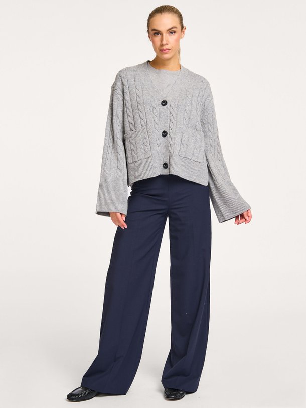 Ontdek de Before wolmix palazzo van Drykorn in de kleur donkerblauw bij Orangebag. Op werkdagen voor 21:45 besteld, morgen in huis.