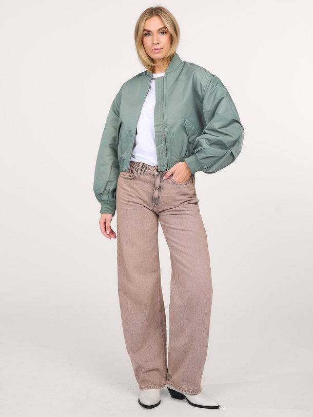 Ontdek de Medley high waist loose fit non-stretch jeans van Drykorn in de kleur oranje bij Orangebag. Op werkdagen voor 21:45 besteld, morgen in huis.