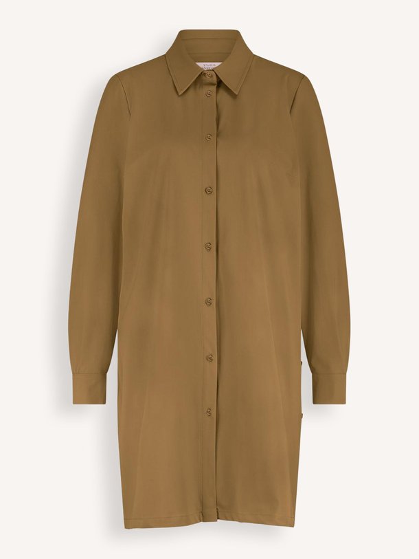 Ontdek de Milou heavy travel jersey doorknoopjurk van Studio Anneloes in de kleur camel bij Orangebag. Op werkdagen voor 21:45 besteld, morgen in huis.