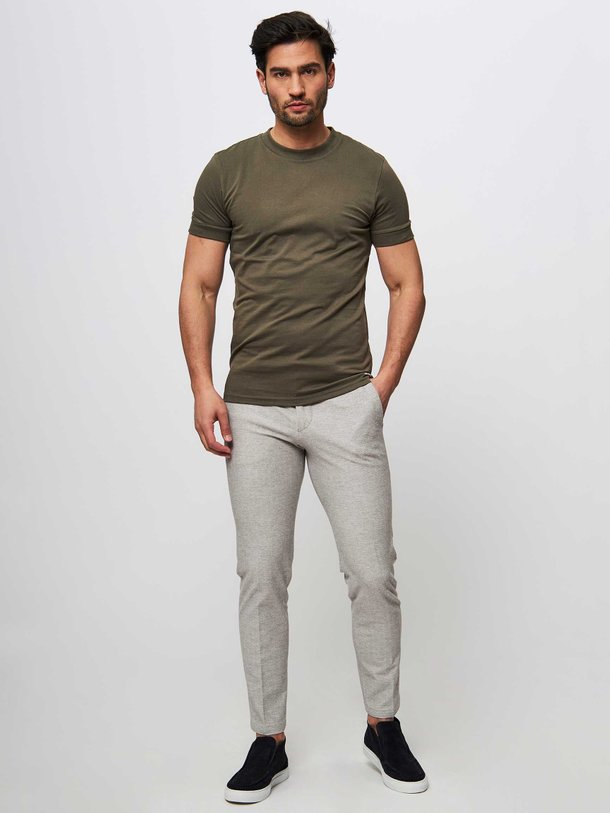 Ontdek de Sight katoenmix stretch pantalon met dessin van Drykorn in de kleur grijs bij Orangebag. Op werkdagen voor 21:45 besteld, morgen in huis.