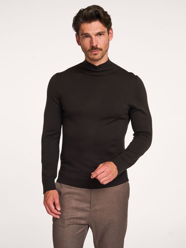 Ontdek de Watson wollen trui van Drykorn in de kleur donkerbruin bij Orangebag. Op werkdagen voor 21:45 besteld, morgen in huis.