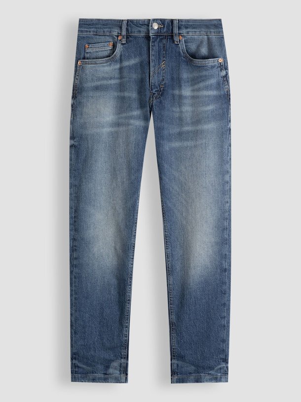 Ontdek de West regular waist slim fit jeans van Drykorn in de kleur blauw bij Orangebag. Op werkdagen voor 21:45 besteld, morgen in huis.