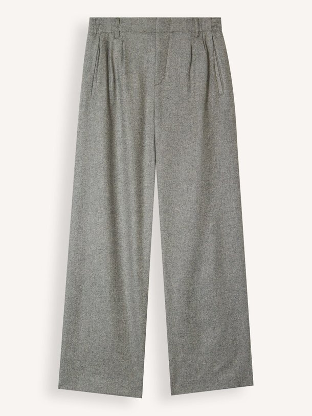 Ontdek de Jealous wolmix gemêleerde pantalon van Drykorn in de kleur bruingrijs bij Orangebag. Op werkdagen voor 21:45 besteld, morgen in huis.