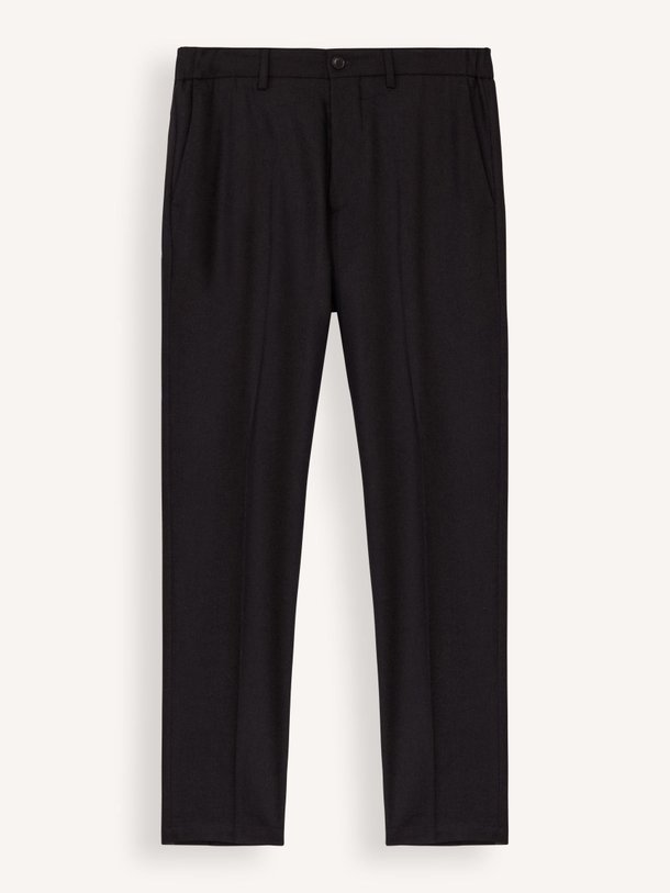 Ontdek de Ajend katoenmix pantalon van Drykorn in de kleur zwart bij Orangebag. Op werkdagen voor 21:45 besteld, morgen in huis.