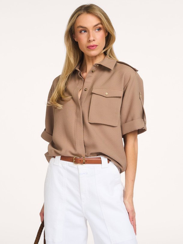 Ontdek de Nellie viscosemix blouse van Studio Anneloes in de kleur Caramel bij Orangebag. Op werkdagen voor 21:45 besteld, morgen in huis.