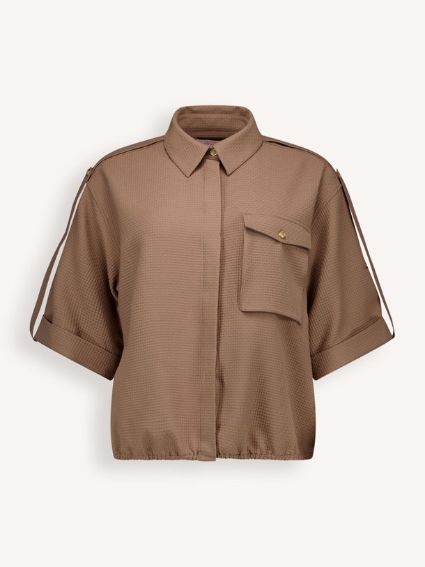 Ontdek de Nellie viscosemix blouse van Studio Anneloes in de kleur Caramel bij Orangebag. Op werkdagen voor 21:45 besteld, morgen in huis.