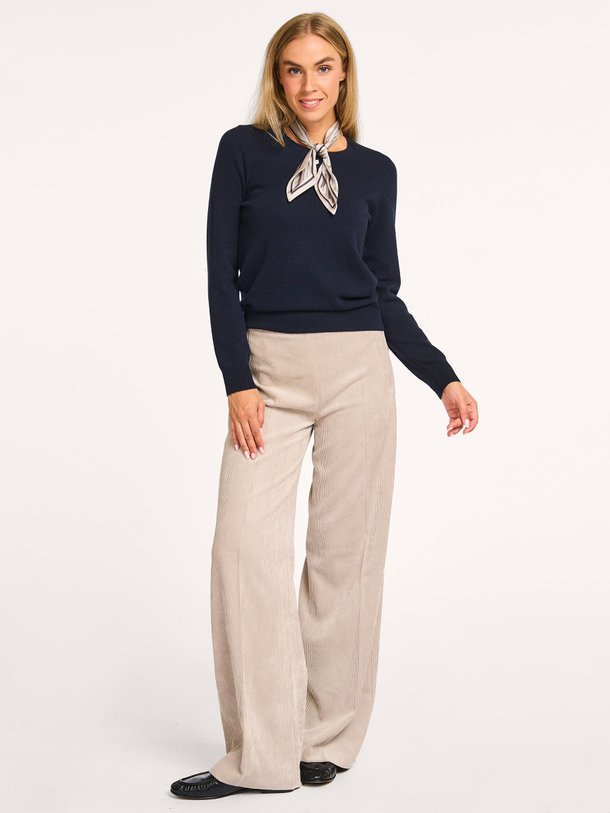 Ontdek de Before geweven ribcord palazzo van Drykorn in de kleur zand bij Orangebag. Op werkdagen voor 21:45 besteld, morgen in huis.