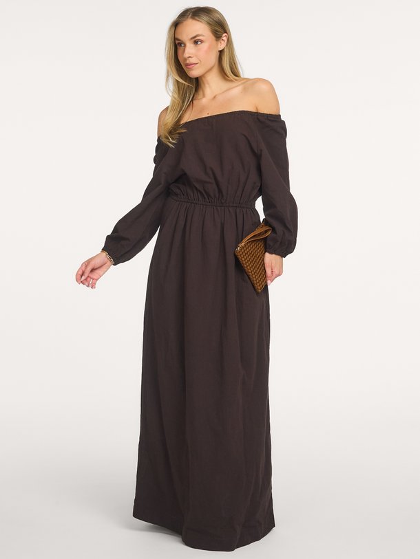 Ontdek de Saturday linen dress van Studio Anneloes bij Orangebag. Op werkdagen voor 21:45 besteld, morgen in huis.