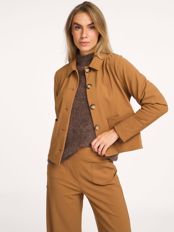 Ontdek de Quinn bonded travel jersey jasje van Studio Anneloes in de kleur caramel bij Orangebag. Op werkdagen voor 21:45 besteld, morgen in huis.