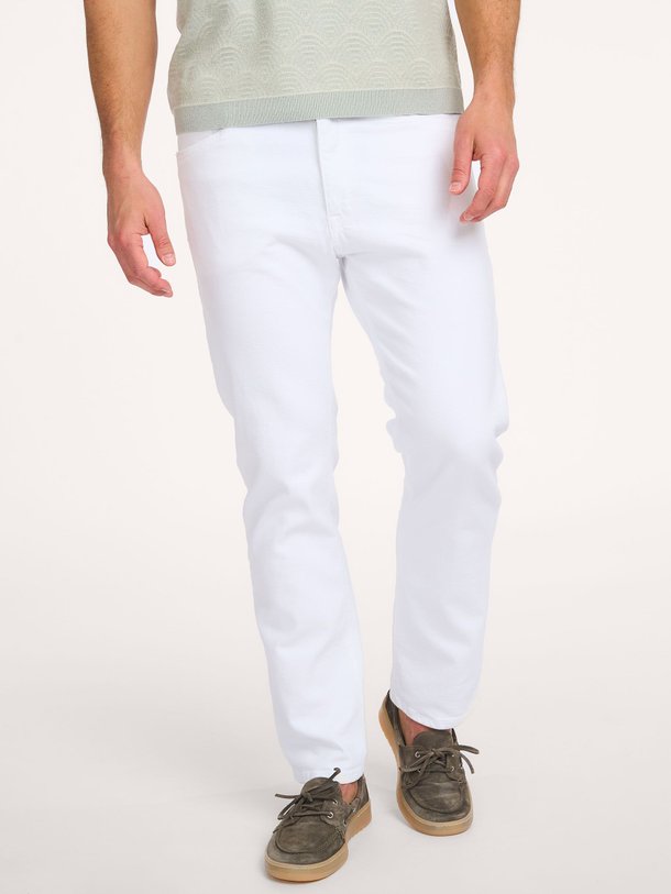 Ontdek de Hight regular waist slim fit jeans van Drykorn in de kleur Wit bij Orangebag. Op werkdagen voor 21:45 besteld, morgen in huis.