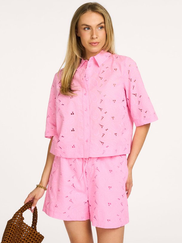 Ontdek de Zena broderie shorts van Studio Anneloes bij Orangebag. Op werkdagen voor 21:45 besteld, morgen in huis.
