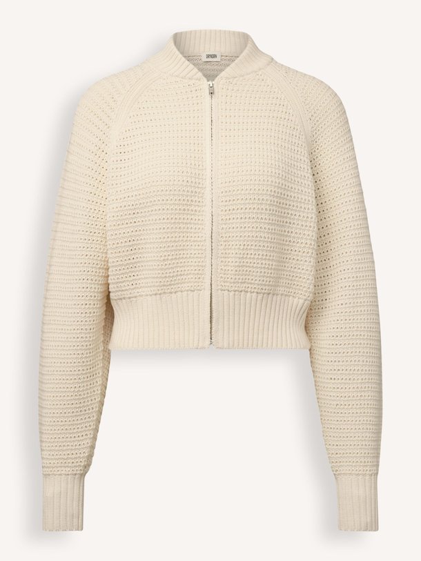 Ontdek de Silsy katoenen vest van Drykorn in de kleur Off-white bij Orangebag. Op werkdagen voor 21:45 besteld, morgen in huis.