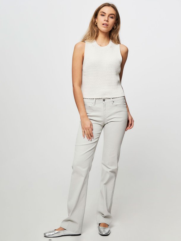 Ontdek de Noara viscosemix top van Drykorn in de kleur beige bij Orangebag. Op werkdagen voor 21:45 besteld, morgen in huis.