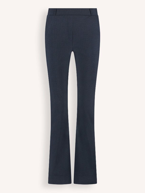 Ontdek de Flair bonded travel geruite flared broek van Studio Anneloes in de kleur donkerblauw bij Orangebag. Op werkdagen voor 21:45 besteld, morgen in huis.