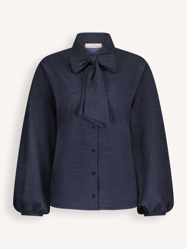 Ontdek de Maxine travel light jersey blouse van Studio Anneloes in de kleur donkerblauw bij Orangebag. Op werkdagen voor 21:45 besteld, morgen in huis.