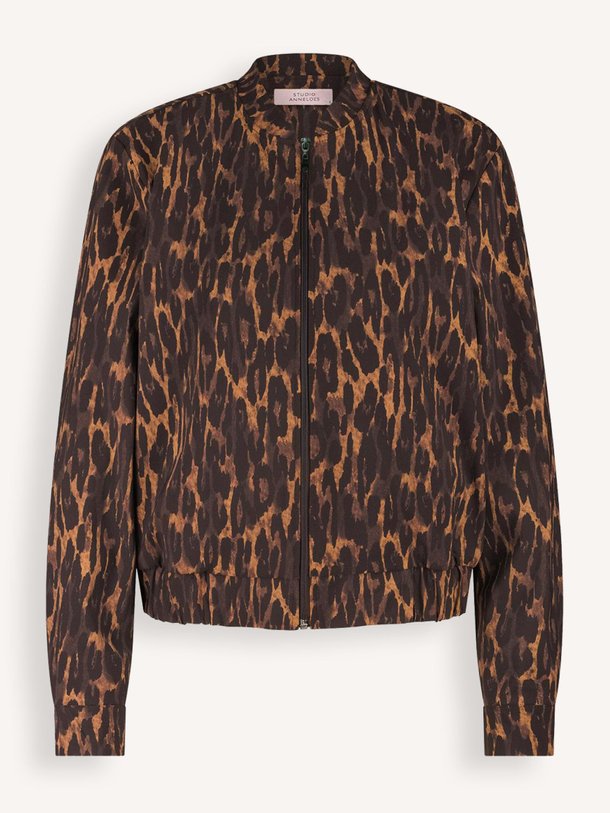 Ontdek de Elliot heavy travel jersey leopard bomberjack van Studio Anneloes in de kleur bruin bij Orangebag. Op werkdagen voor 21:45 besteld, morgen in huis.