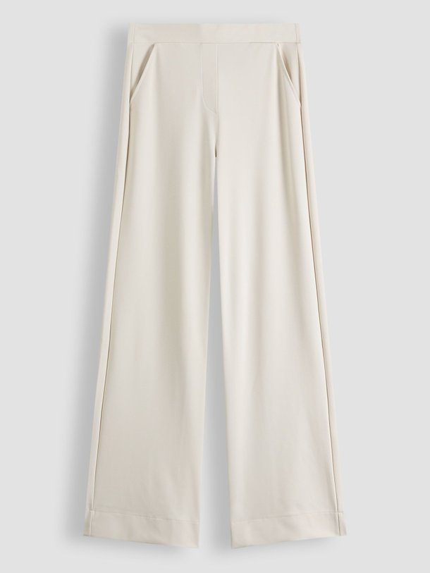 Ontdek de Lexie bonded travel jersey wide leg broek van Studio Anneloes in de kleur ecru bij Orangebag. Op werkdagen voor 21:45 besteld, morgen in huis.