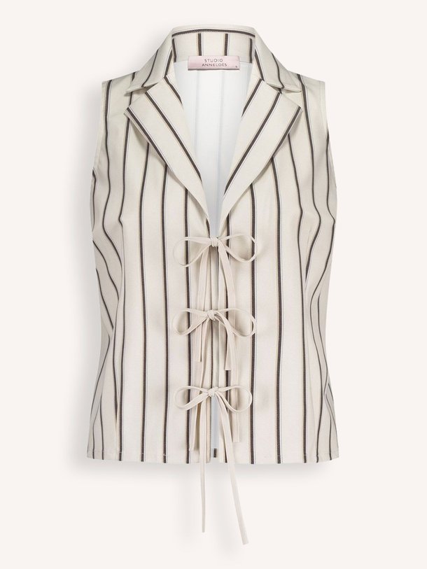 Ontdek de Hieke heavy travel jersey top van Studio Anneloes in de kleur off-white bij Orangebag. Op werkdagen voor 21:45 besteld, morgen in huis.