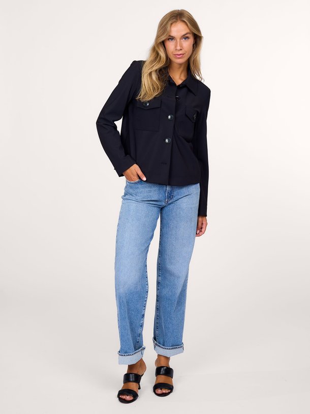 Ontdek de Claire bonded travel jersey jasje van Studio Anneloes in de kleur zwart bij Orangebag. Op werkdagen voor 21:45 besteld, morgen in huis.