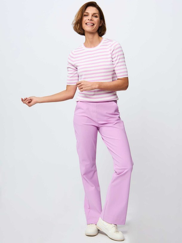 Ontdek de Flair bonded travel flared broek van Studio Anneloes in de kleur lila bij Orangebag. Op werkdagen voor 21:45 besteld, morgen in huis.