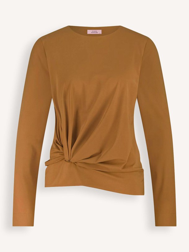 Ontdek de Winona medium travel jersey top van Studio Anneloes in de kleur caramel bij Orangebag. Op werkdagen voor 21:45 besteld, morgen in huis.