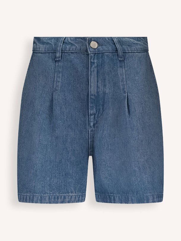 Ontdek de Shanna denim short van Studio Anneloes in de kleur blauw bij Orangebag. Op werkdagen voor 21:45 besteld, morgen in huis.