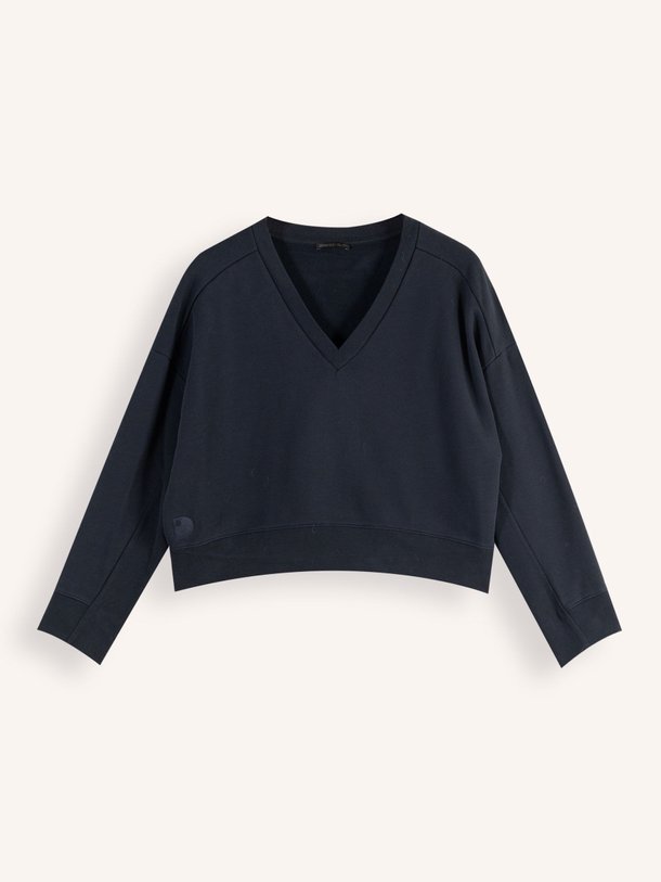 Ontdek de Kirimi katoenen trui van Drykorn in de kleur donkerblauw bij Orangebag. Op werkdagen voor 21:45 besteld, morgen in huis.