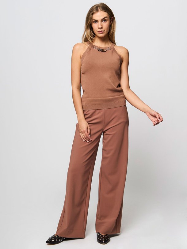 Ontdek de Lexie bonded travel jersey wide leg broek van Studio Anneloes in de kleur bruin bij Orangebag. Op werkdagen voor 21:45 besteld, morgen in huis.