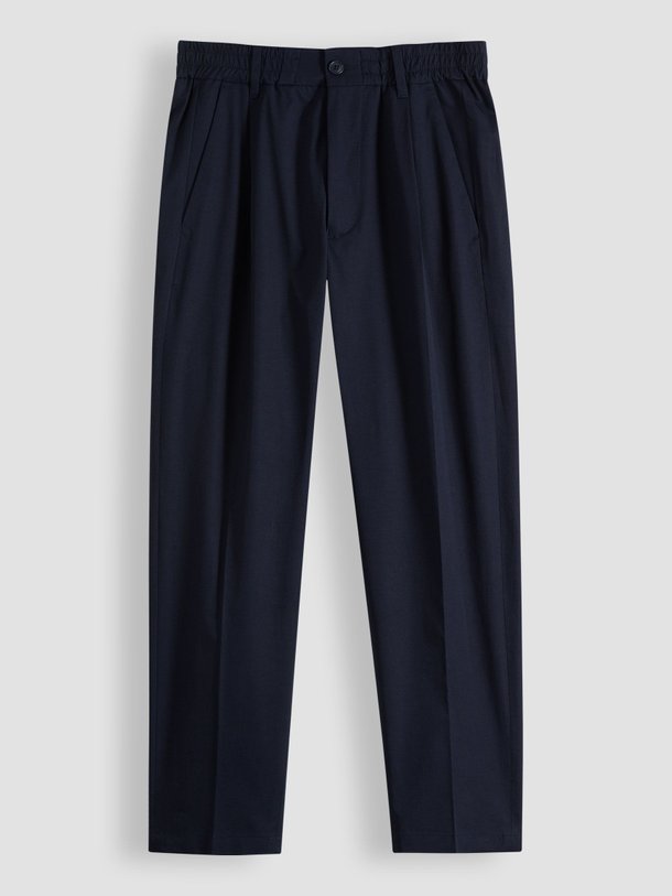 Drykorn Chasy - Drynamic Katoenmix Broek - Donkerblauw Ontdek de Chasy drynamic katoenmix broek van Drykorn in de kleur donkerblauw bij Orangebag. Op werkdagen voor 21:45 besteld, morgen in huis.