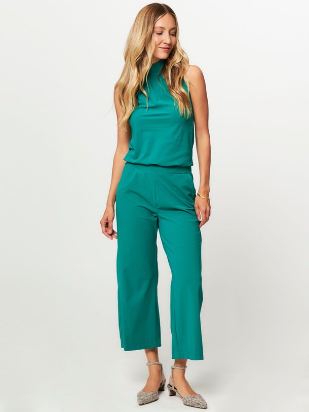 Ontdek de Monic medium travel jersey halter jumpsuit van Studio Anneloes in de kleur groen bij Orangebag. Op werkdagen voor 21:45 besteld, morgen in huis.