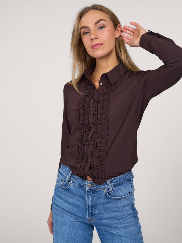 Ontdek de Mallory light travel jersey blouse van Studio Anneloes in de kleur bruin bij Orangebag. Op werkdagen voor 21:45 besteld, morgen in huis.