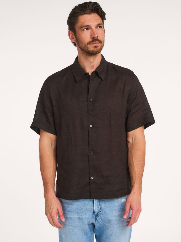 Ontdek de Meryn linnenmix overhemd van Drykorn in de kleur Bruin bij Orangebag. Op werkdagen voor 21:45 besteld, morgen in huis.