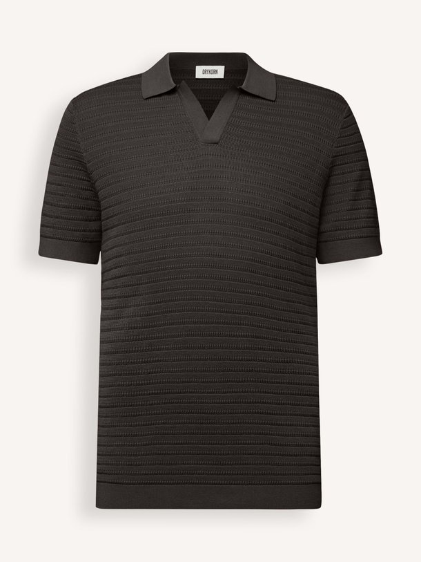 Ontdek de Braian katoenen polo met structuur van Drykorn in de kleur Bruin bij Orangebag. Op werkdagen voor 21:45 besteld, morgen in huis.