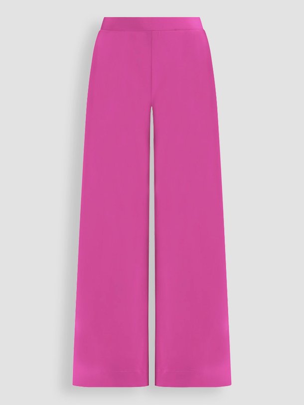 Ontdek de Liv heavy travel jersey wide leg broek van Studio Anneloes in de kleur fuchsia bij Orangebag. Op werkdagen voor 21:45 besteld, morgen in huis.