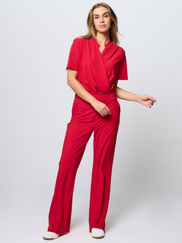 Ontdek de Grazia medium travel jersey jumpsuit van Studio Anneloes in de kleur rood bij Orangebag. Op werkdagen voor 21:45 besteld, morgen in huis.