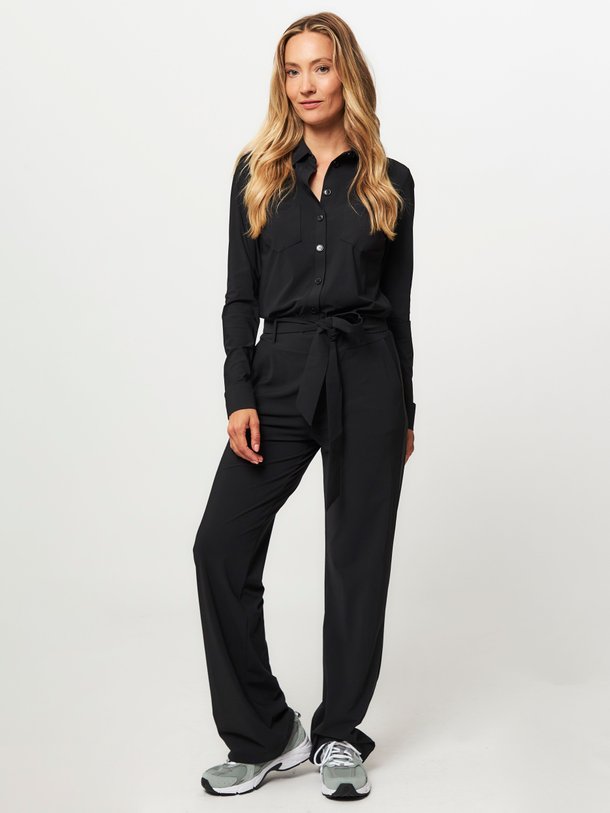 Ontdek de Angel medium travel jersey jumpsuit van Studio Anneloes in de kleur zwart bij Orangebag. Op werkdagen voor 21:45 besteld, morgen in huis.